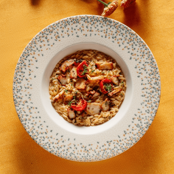 Орзо с осьминогом и маслом из анчоусов