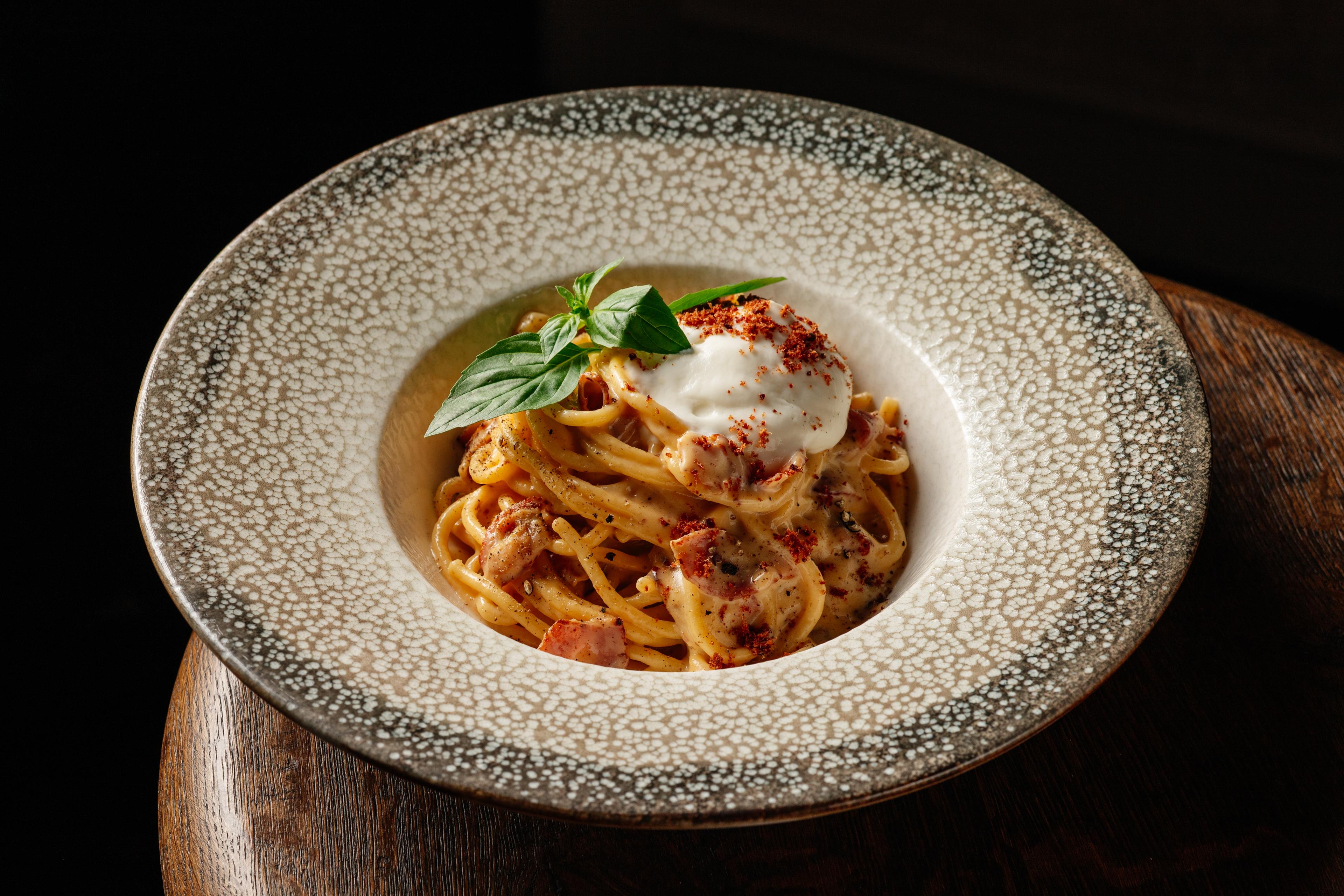 Карбонара с эспумой из пармезана