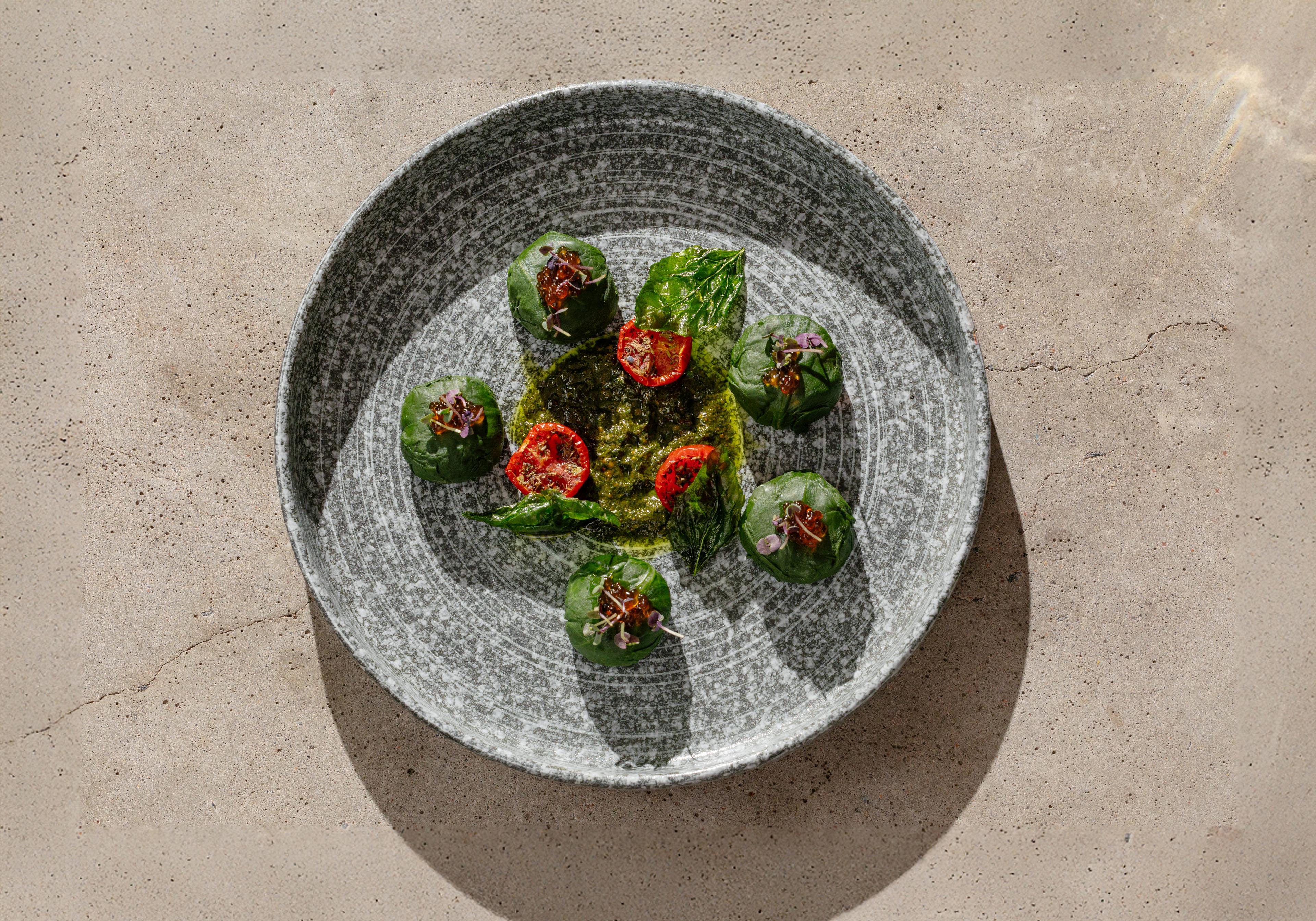 Инвольтини с риетом из креветок и икрой Апероль