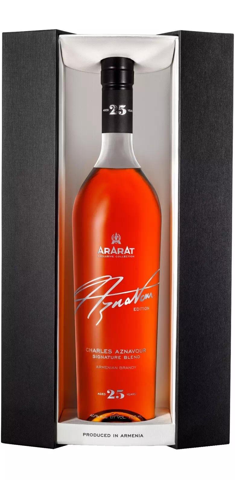 Армянский коньяк Арарат "Шарль Азнавур" Авторский Бленд 25-летний ОС