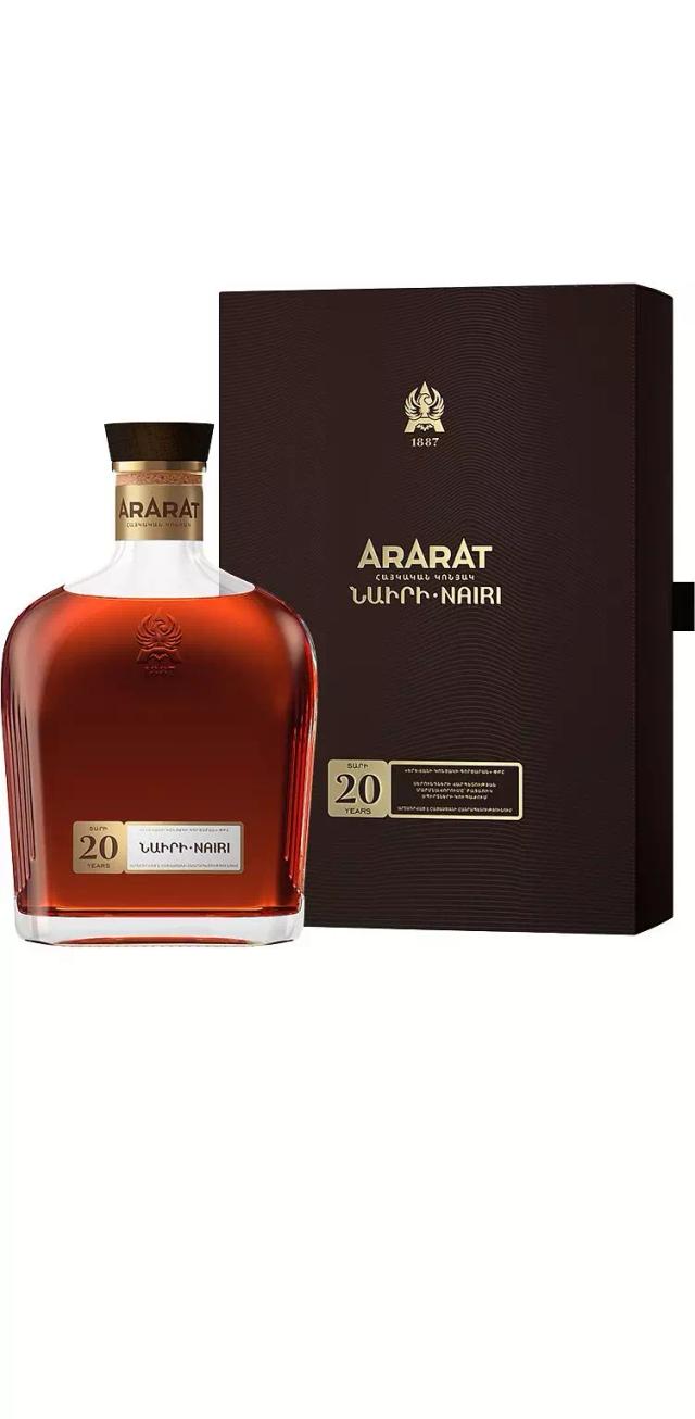 Армянский коньяк Арарат "Наири" 20-летний ОС