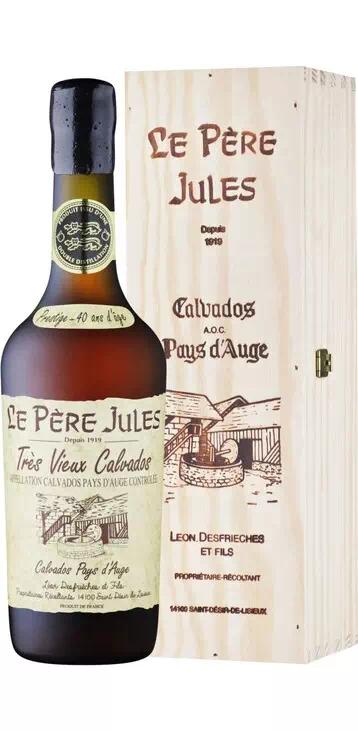 Кальвадос Ле Пэр Жюль "Тре Вьё" 40-летний AOC Пэй д'Ож