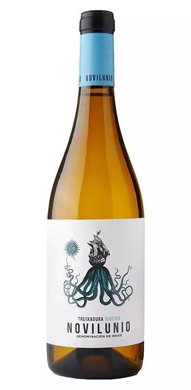 Вино Новилунио Трейшадура DO Рибейро