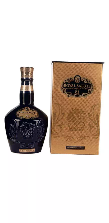 Виски роял салют 21. Чивас Роял салют 38. Chivas brothers Royal Salute 21 год 0.7. Роял салют 25 лет виски. Виски виски Royal Salute 25.